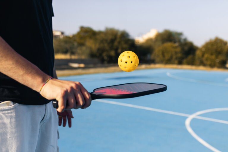 Como se joga pickleball e o que é